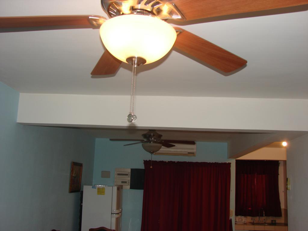 Villa Riviera 2 Bedroom Townhouse Playas del Coco Szoba fotó