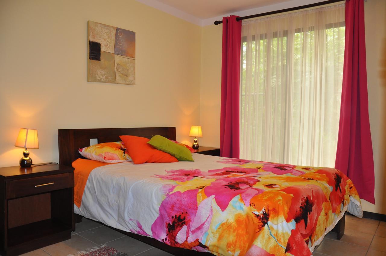 Villa Riviera 2 Bedroom Townhouse Playas del Coco Szoba fotó