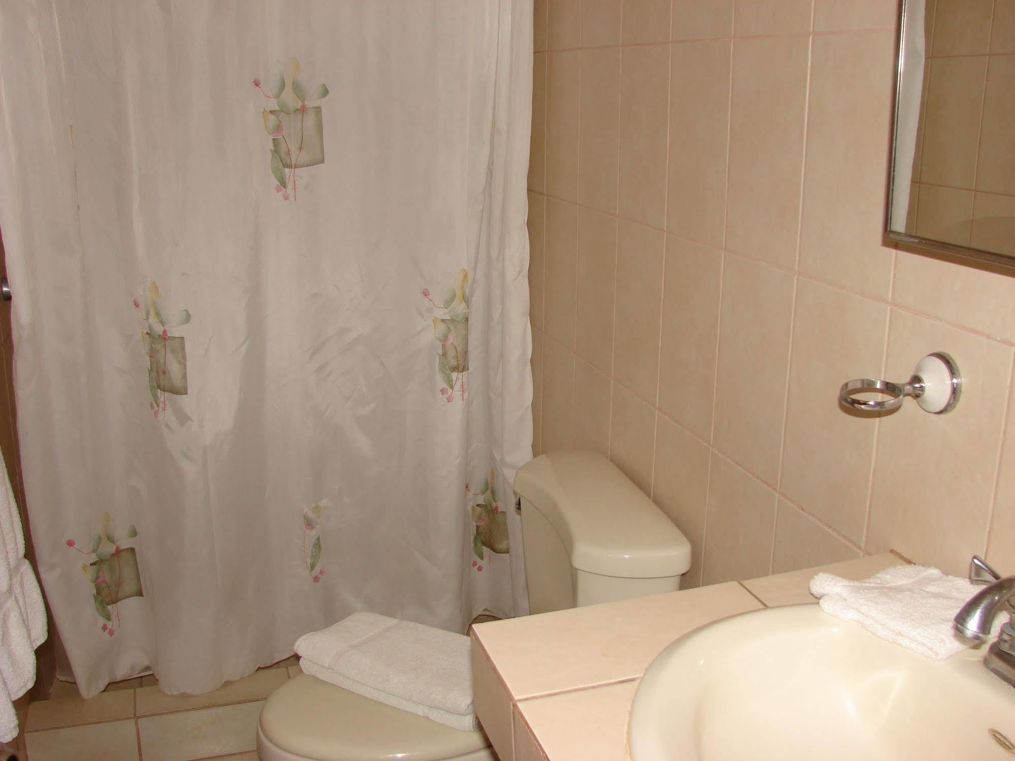 Villa Riviera 2 Bedroom Townhouse Playas del Coco Kültér fotó